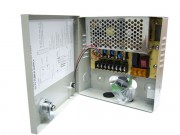 Блок бесперебойного питания для видеокамер в корпусе под аккумулятор 12V 10A